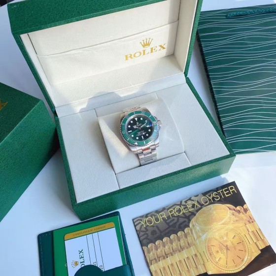 Green Submariner